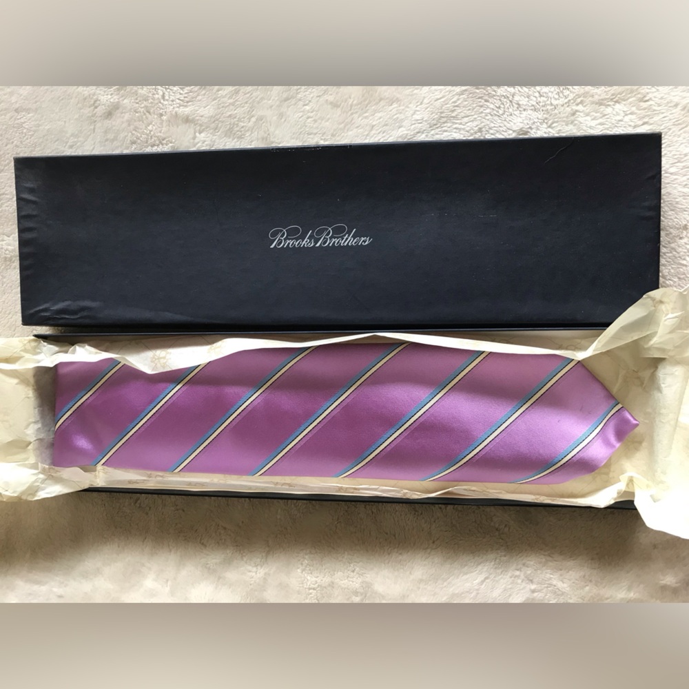 Brooks Brothers Lavender Tie with Gold and Blue Accents